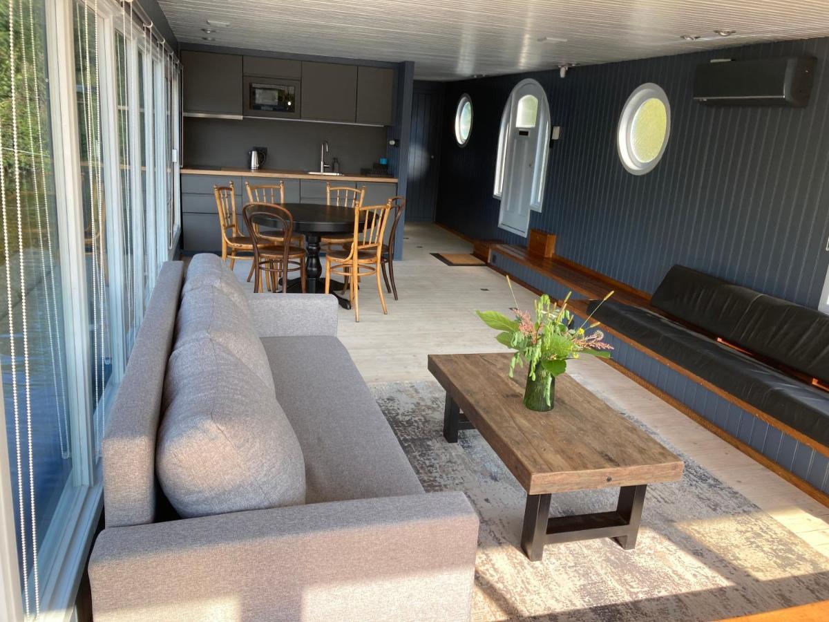 Houseboat - Best Place In Prag Eksteriør billede